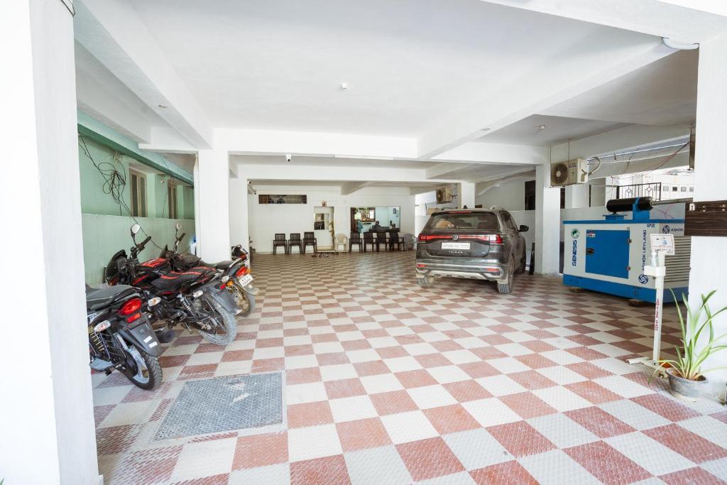 Тирупати: Mahasri Homestays Fully Furnished 2BHK & 1BHK Apartments