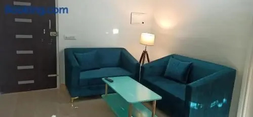 Газиабад: Fully furnished 1BHK luxury suite