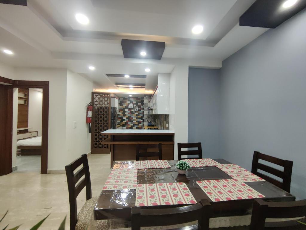 Массури: MOON3BHK By Wabi Sabi Stays