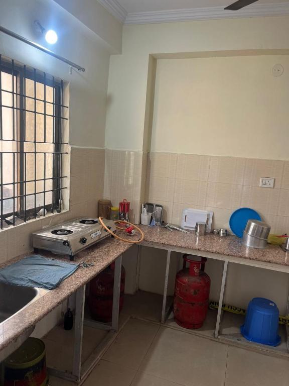 Дург: Bk's Service Apartment