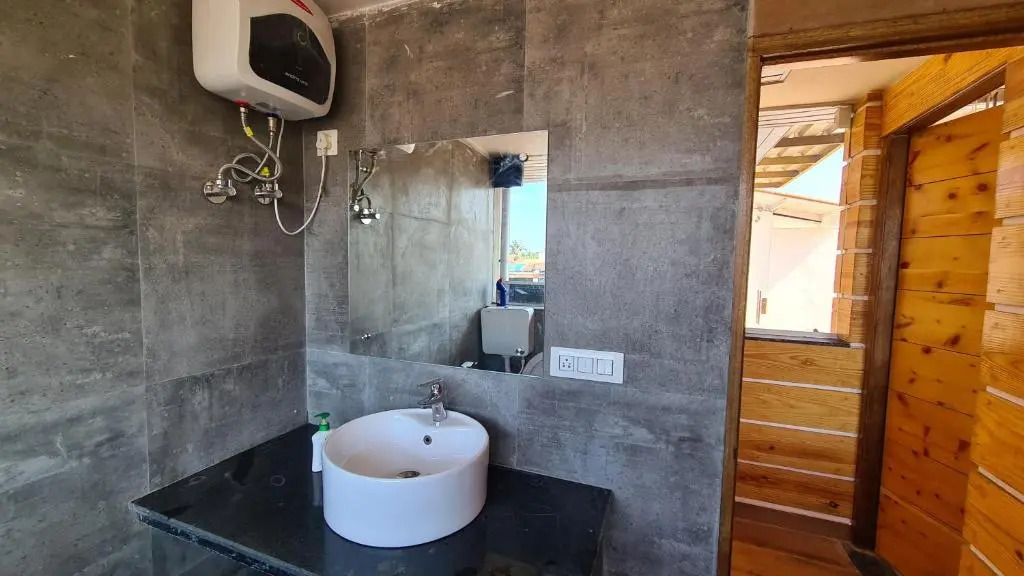 Панаджи: RK 2 and 3 bedroom penthouse