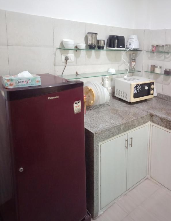 Большая Нойда: House 44 1BHK