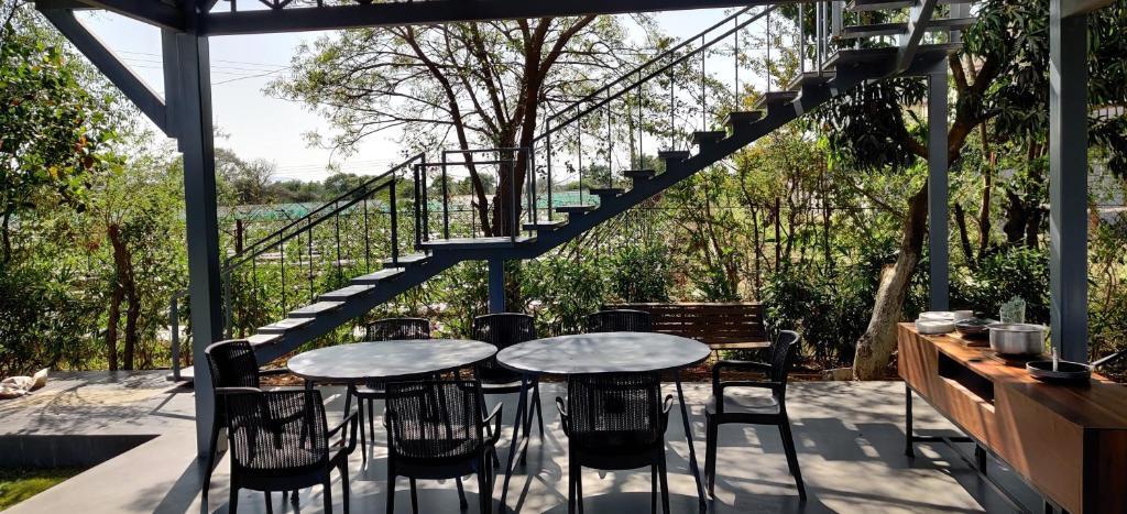 Нашик: Shakuntala Farms - Rustic Farmstay with Modern Comforts
