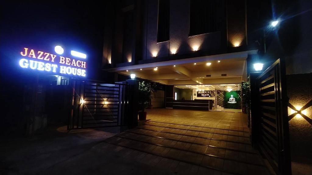 Висакхапатнам: Jazzy Beach Guest House