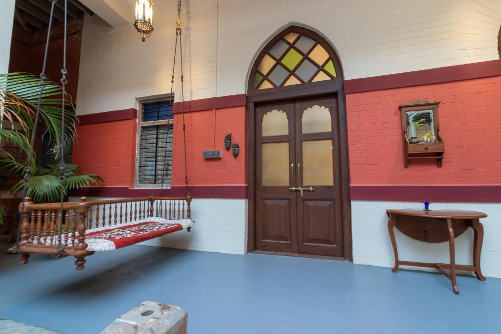 Вадодара: Madhav Bagh - Royal Heritage Stay