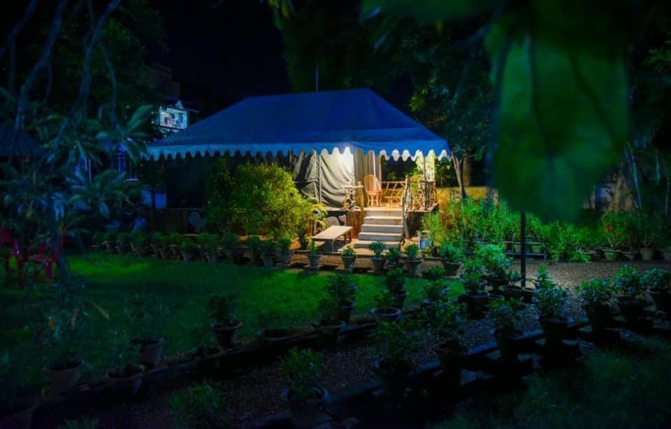 Болпур: Nibhriti Guest House