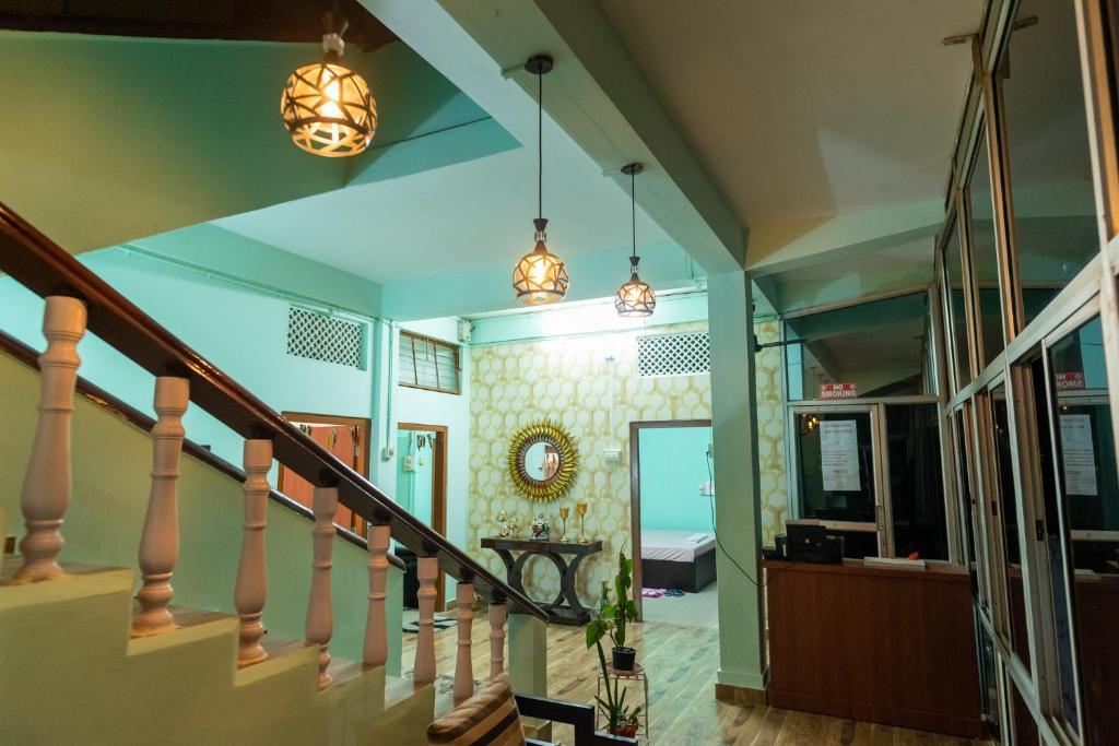 Дибругарх: Trinayan Guest House