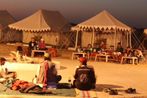 Джайсалмер: Rajwadi Desert Home Stay