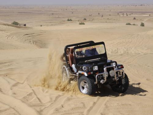 Джайсалмер: Rajwadi Desert Home Stay