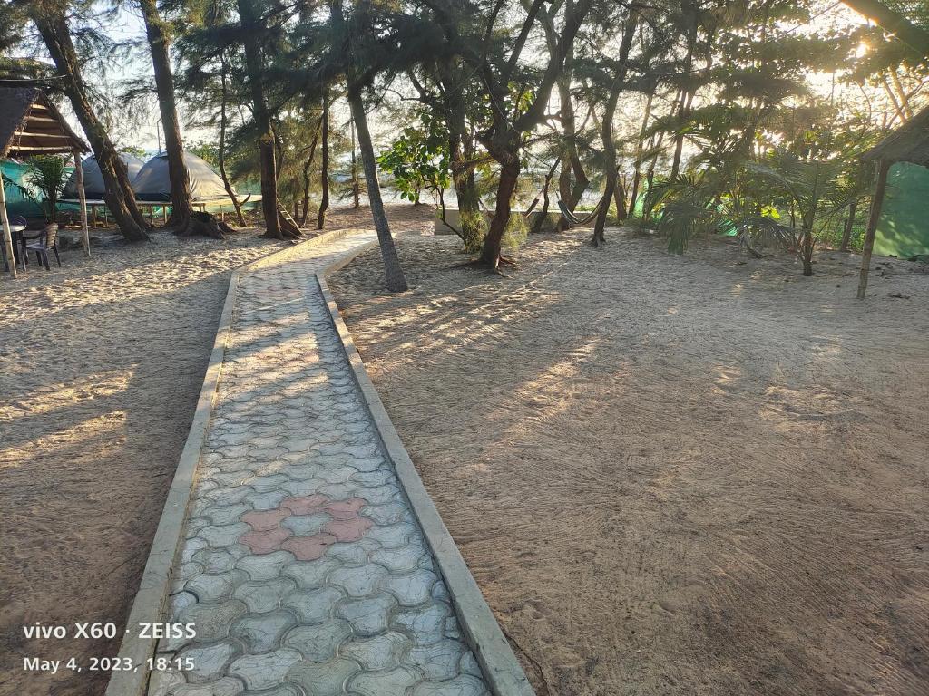 Малпе: HisGrace BEACH COTTAGES - Private Beach