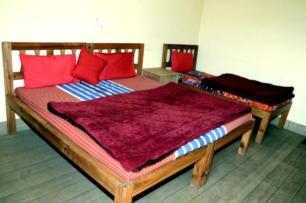 Альмора: Rajveer Guest House