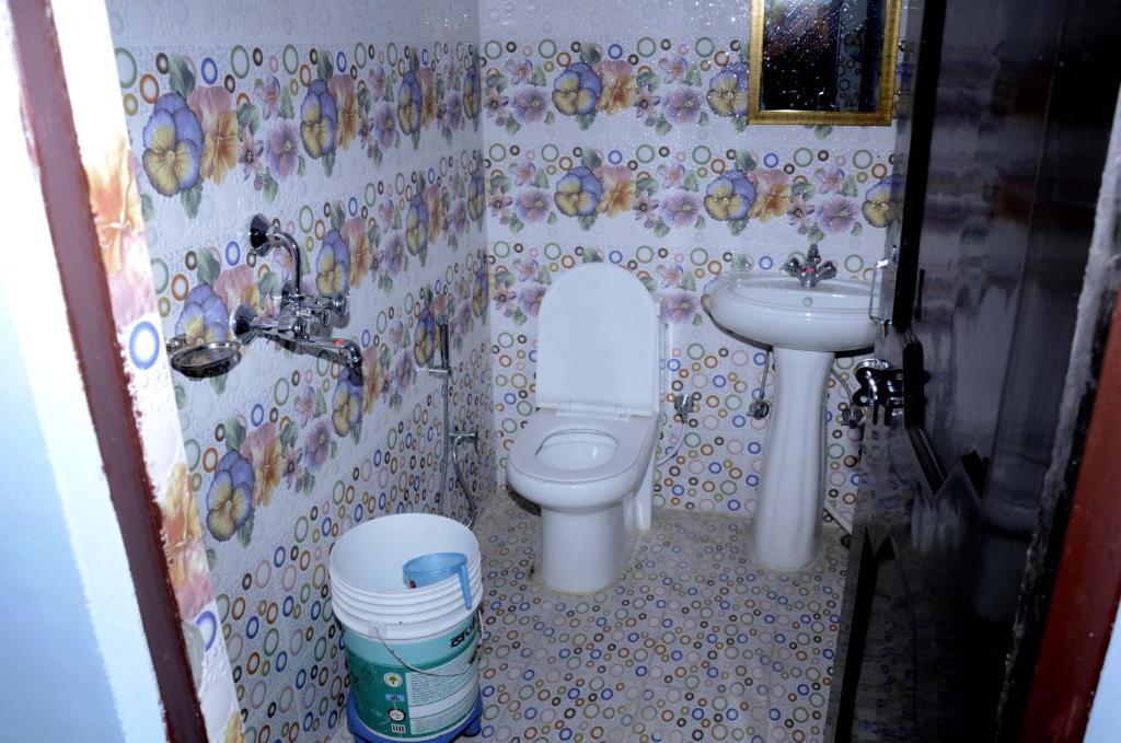 Альмора: Rajveer Guest House
