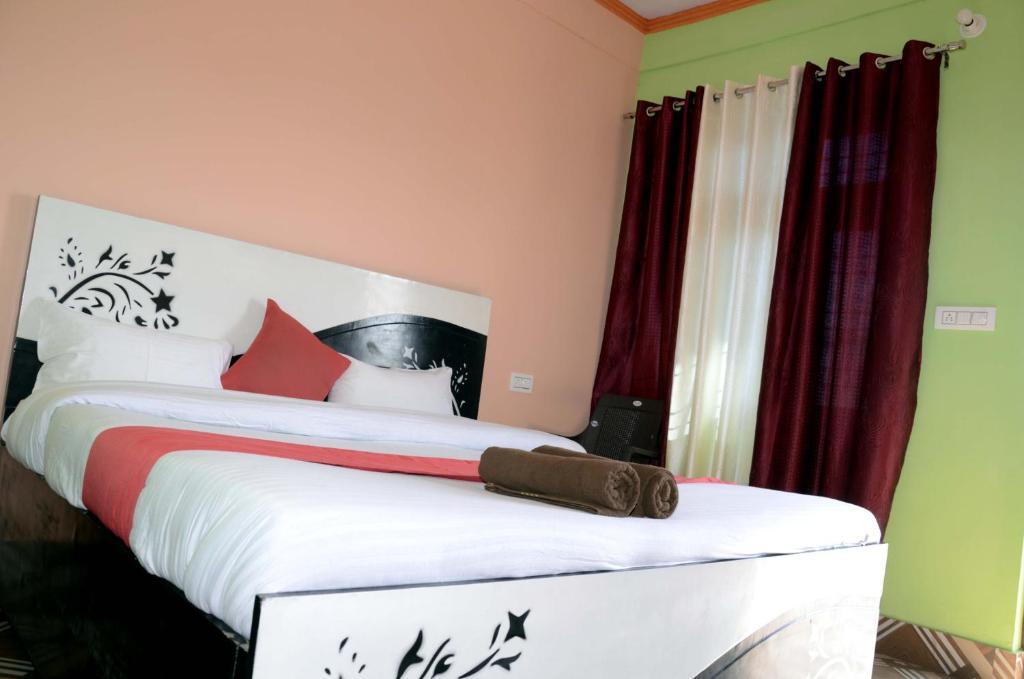 Альмора: Rajveer Guest House