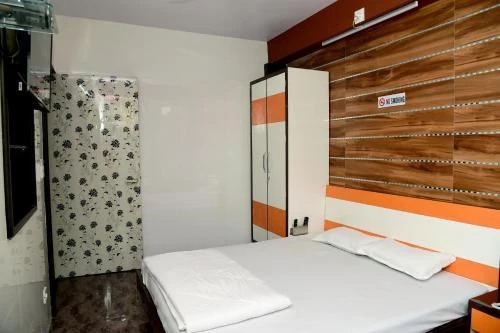 Ананд: Gangeshwar Guest House