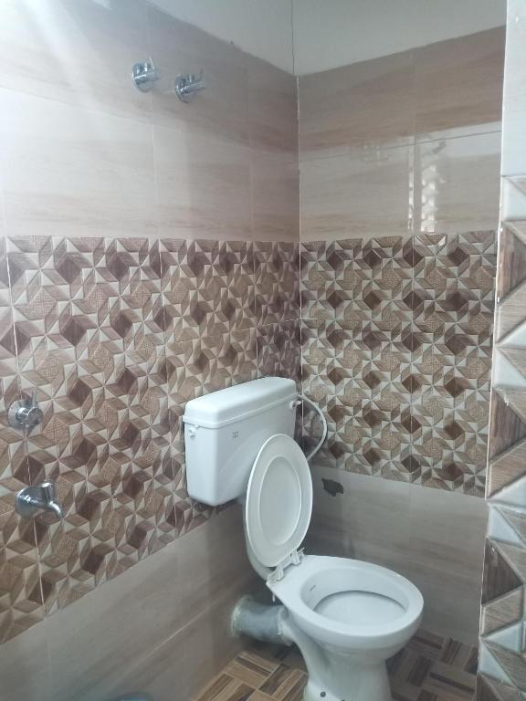 Бхубанешвар: Shine Inn 2 by OYO Rooms
