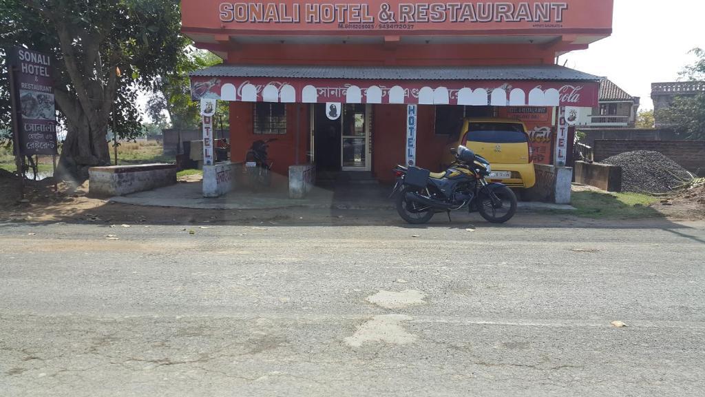 Болпур: Shantiniketan Bungalow