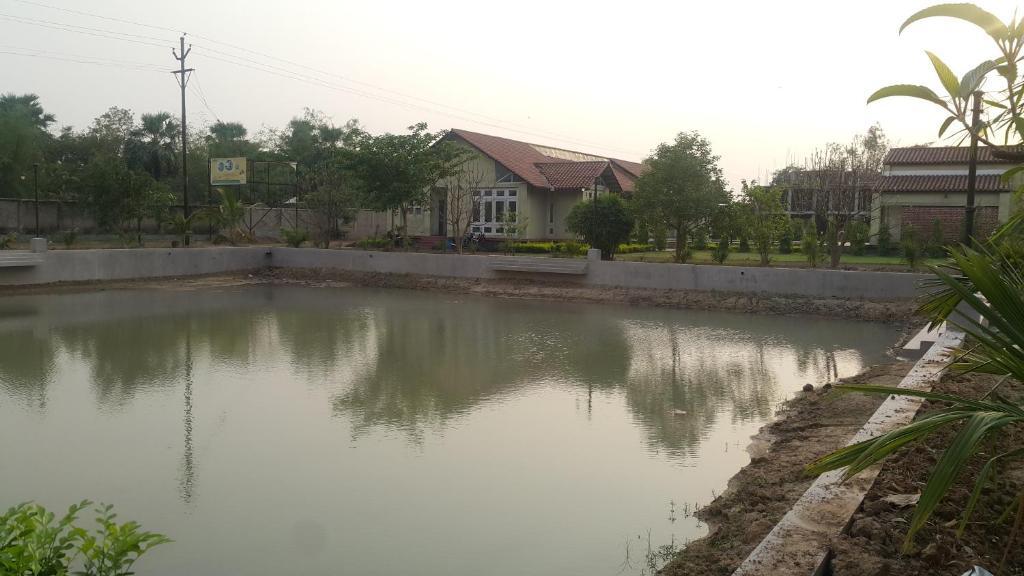 Болпур: Shantiniketan Bungalow