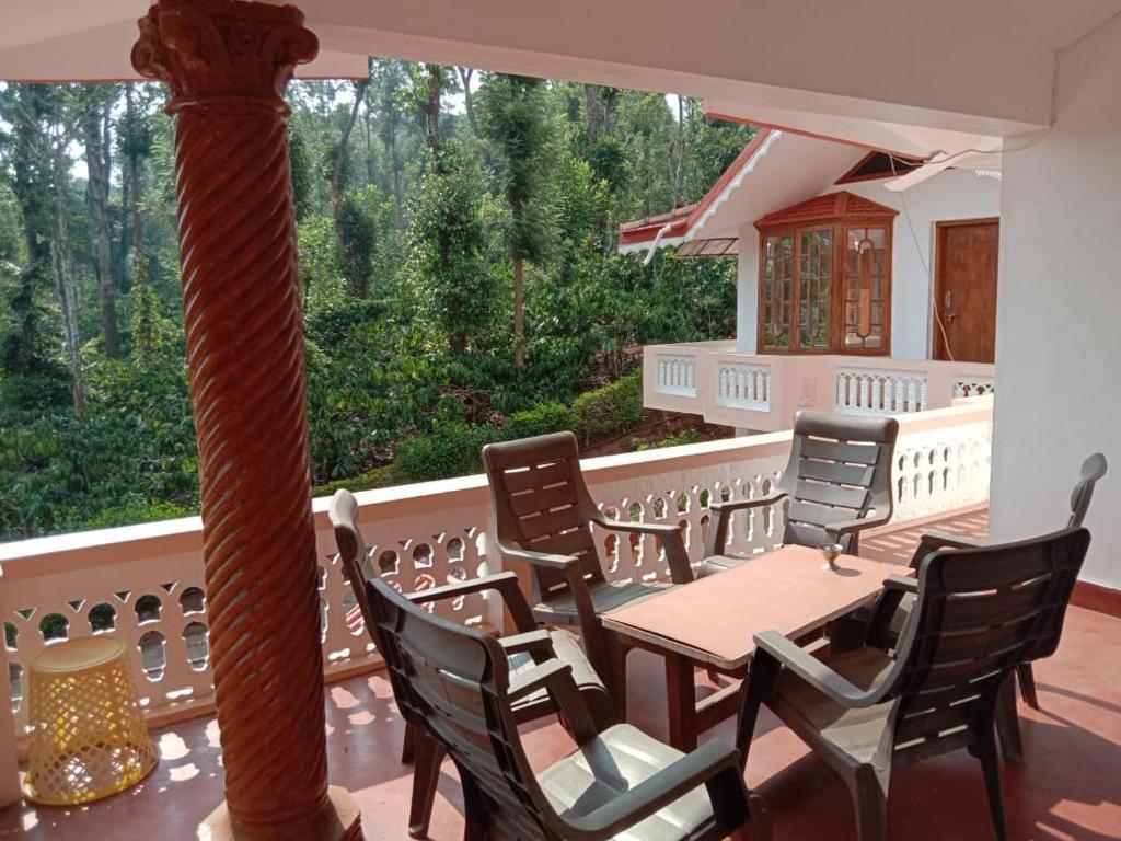 Кушалнагар: Shivalaya Homestay