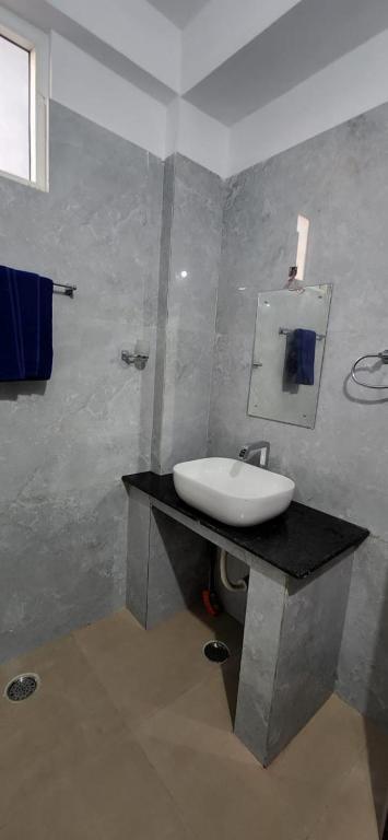 Висакхапатнам: Individual house 500m from beach
