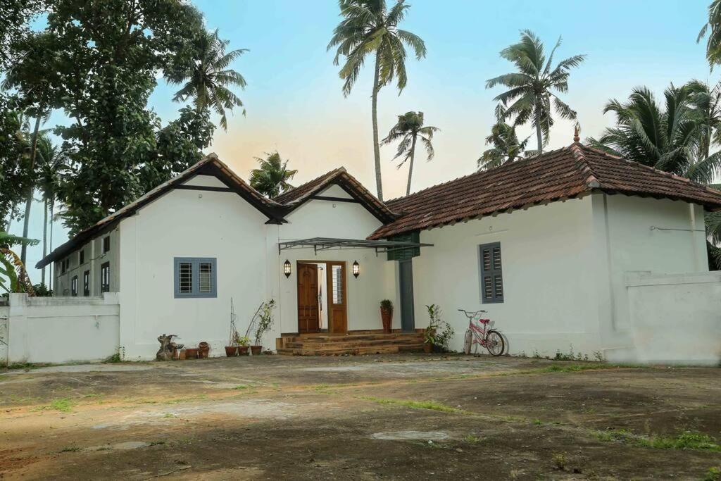 Коллам: The Paro Homestay Ashtamudi