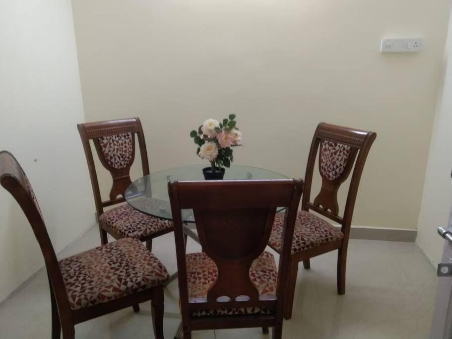 Висакхапатнам: Simhagiri Holiday Inn