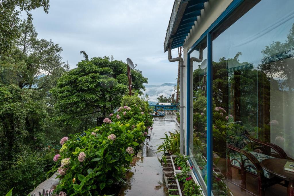 Массури: Hydrangea - 1br in Mussoorie by Roamhome