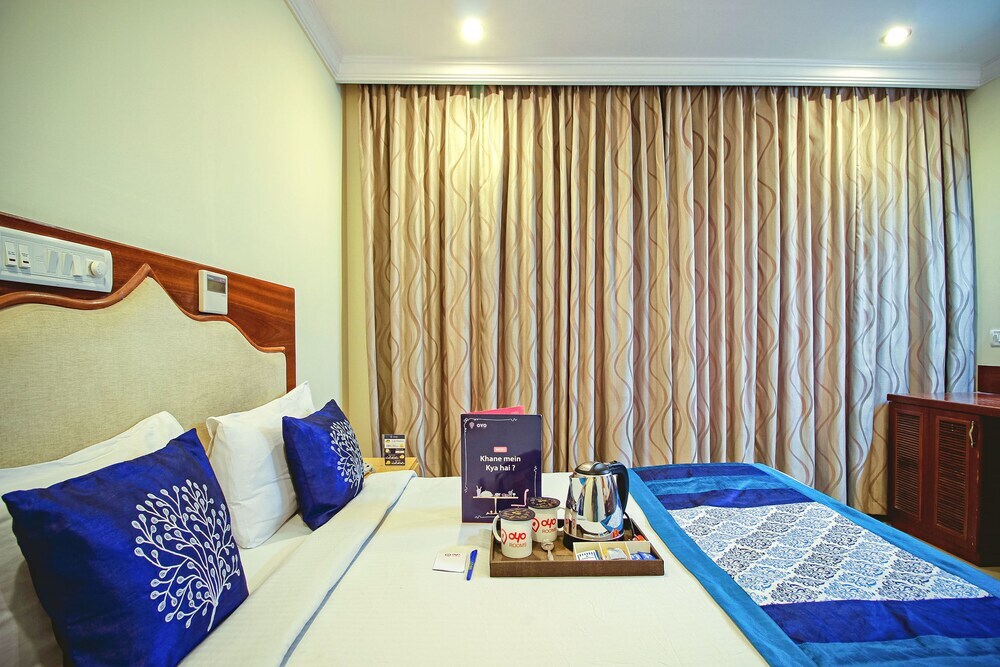 Бангалор: OYO 7361 Meenal Hotel