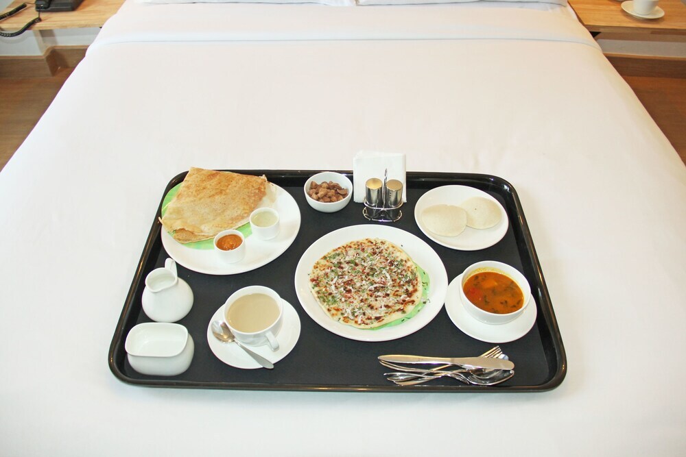 Бангалор: OYO 7361 Meenal Hotel