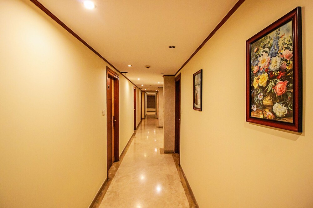 OYO 7361 Meenal Hotel — фото 2