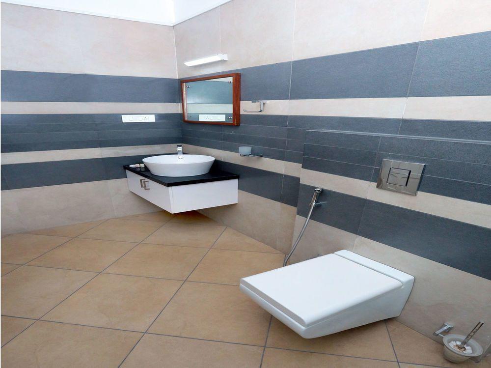 Кондотти: OYO 10548 Hotel Palm Corniche