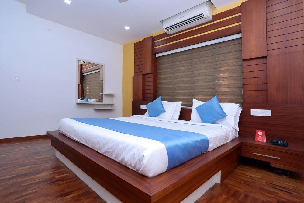 Кондотти: OYO 10548 Hotel Palm Corniche