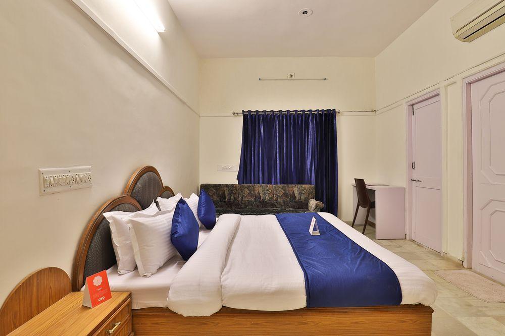 Ахмедабад: OYO 11373 Riddhi Siddhi Bungalows