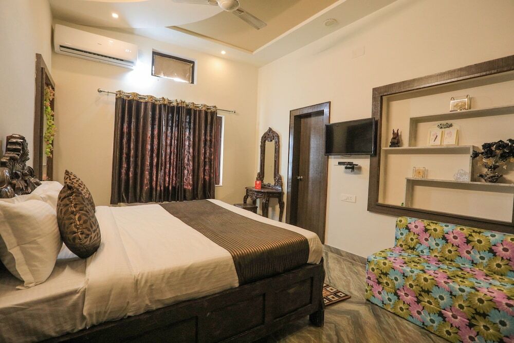 OYO 10286 Home Heritage Stay Goverdhan Vilas — фото 4