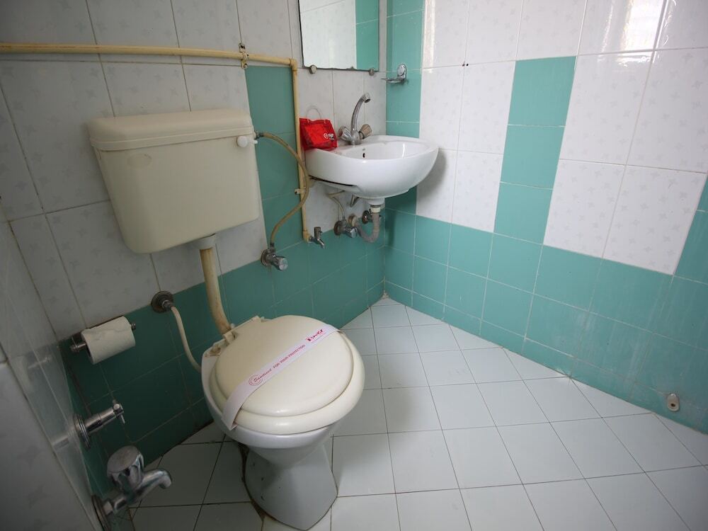 Гандхинагар: Oyo 2156 Near Infocity