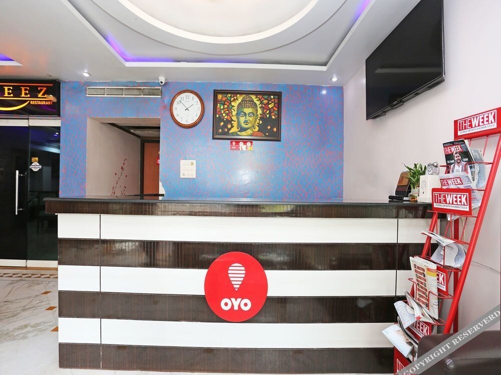 Патна: Oyo 1792 Near Railway Station