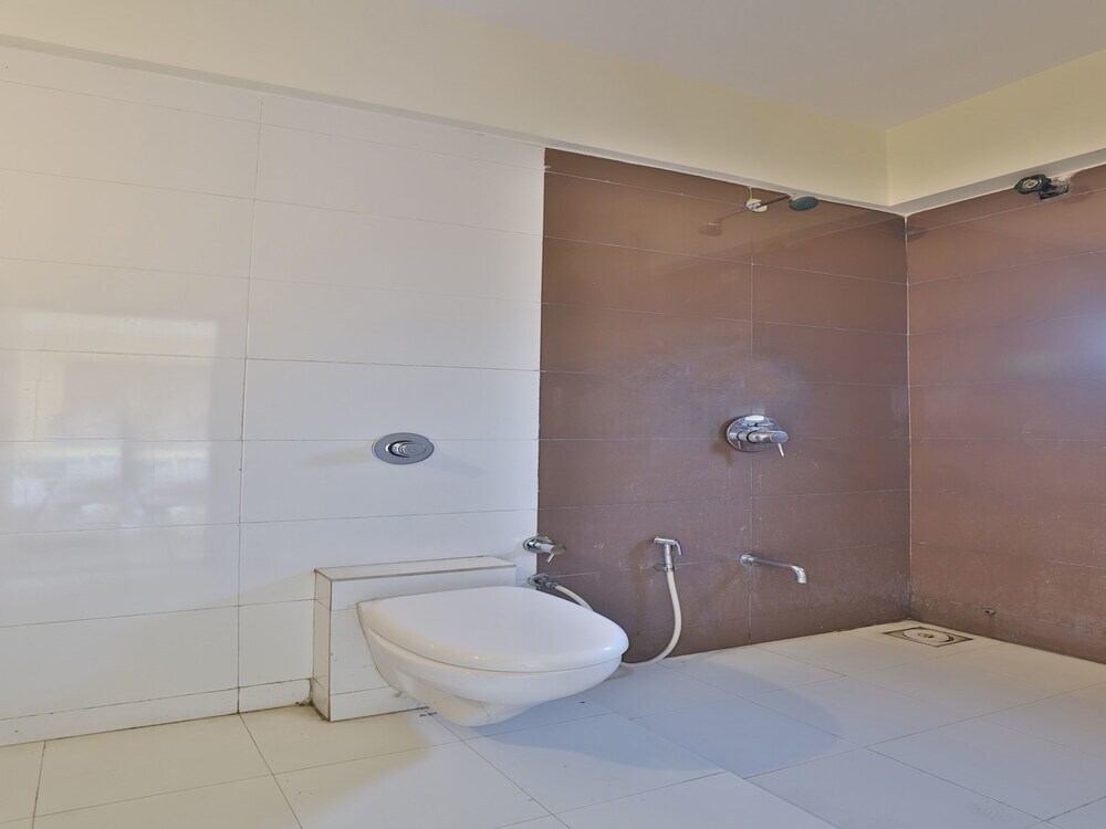 Ахмедабад: OYO 11718 Hotel Orion Apartments
