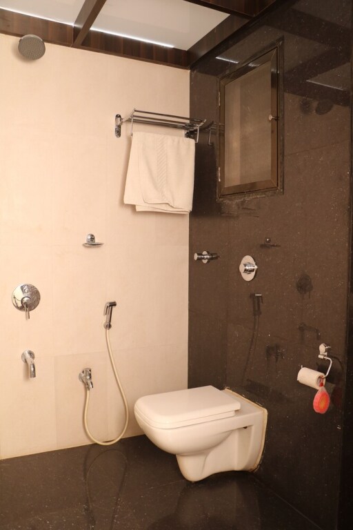 Тхане: Hotel Grand Residency