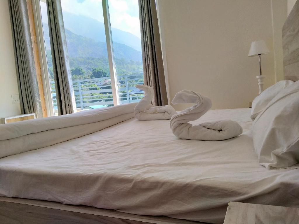 Кангра: Luxury Low Cost Rooms Dharamsala Lift Wifi 5G