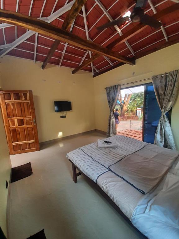 Даполи: Triskelion - Bed and Breakfast, Family home stay by Joshi Brothers