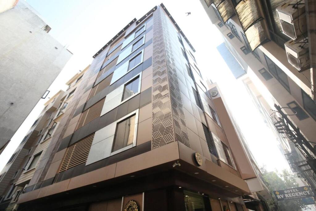 Амритсар: OYO Flagship 80719 Hotel The Queen