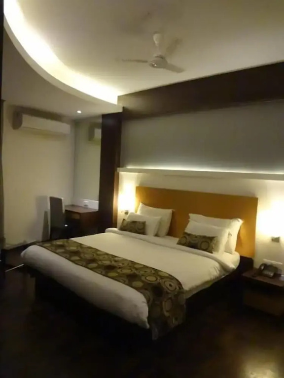 Мумбаи: Hotel Galaxy