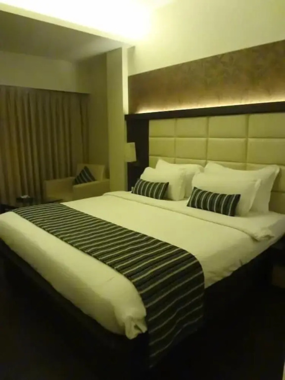 Мумбаи: Hotel Galaxy