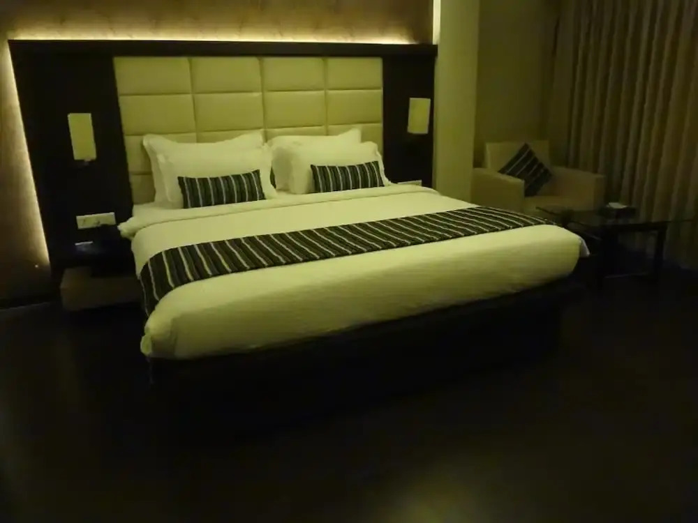Мумбаи: Hotel Galaxy