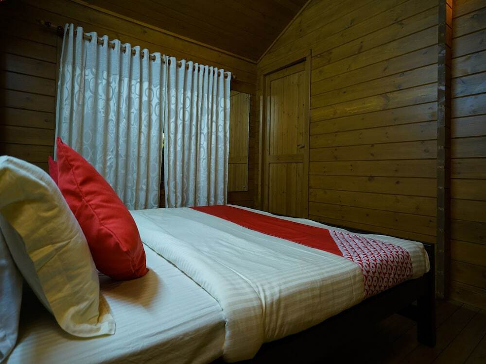 Эрамаллур: OYO 14514 Home Woodhive 2BHK Villa