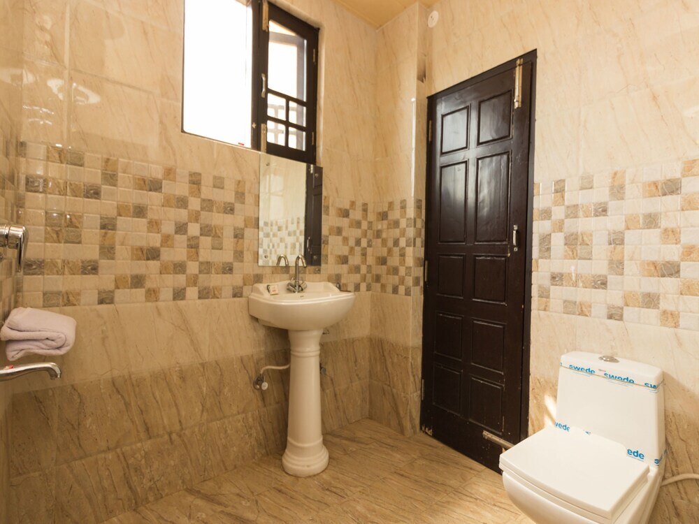 Кангра: OYO 16702 Home Luxurious 2 BHK Villa Khanyara Road