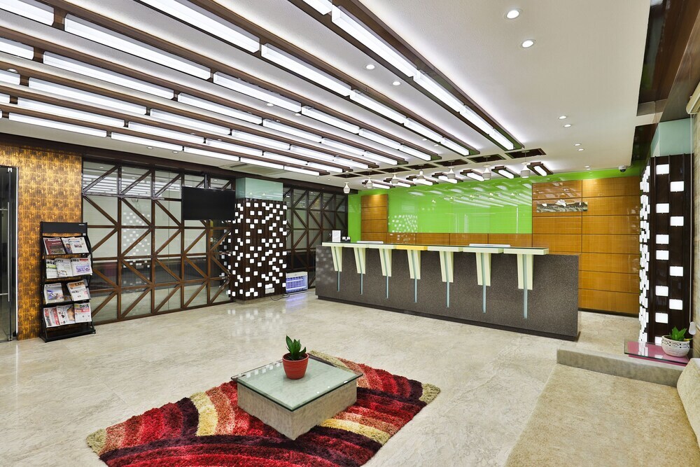 Ахмедабад: Capital O 23214 Hotel The Lotus Park