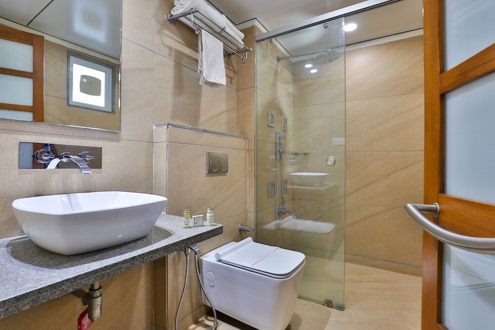 Ахмедабад: Capital O 23214 Hotel The Lotus Park