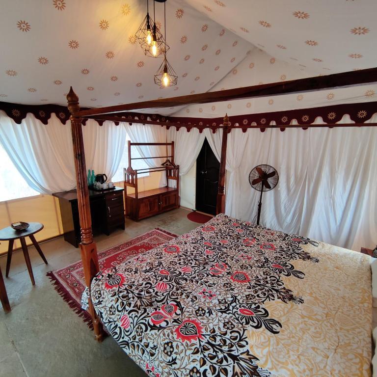 Амби Вэлли Сити: Exotic Stay - a unique experience
