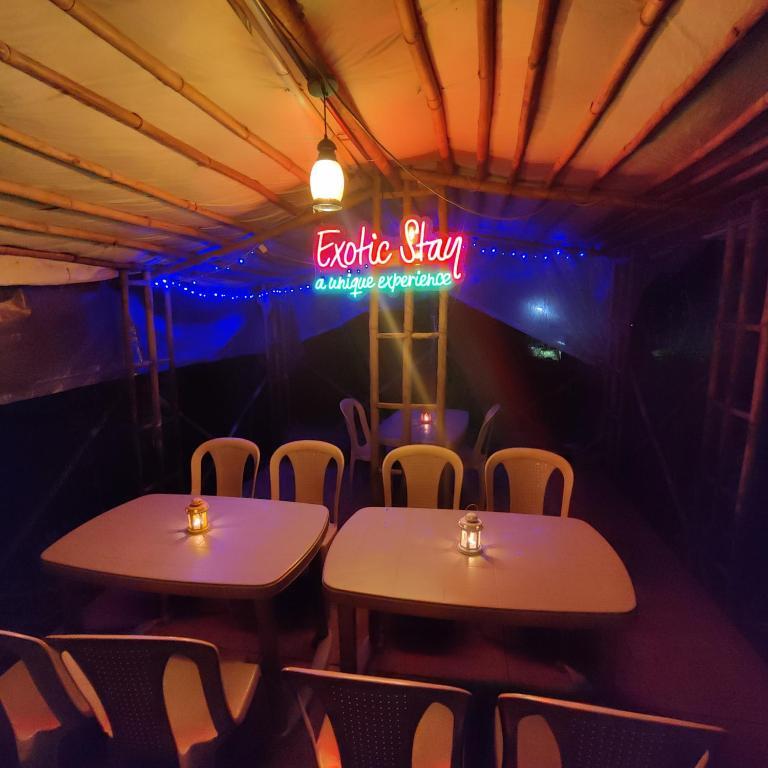 Амби Вэлли Сити: Exotic Stay - a unique experience