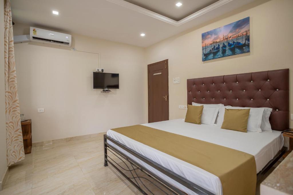 Калангут: 14 Door Home Stay